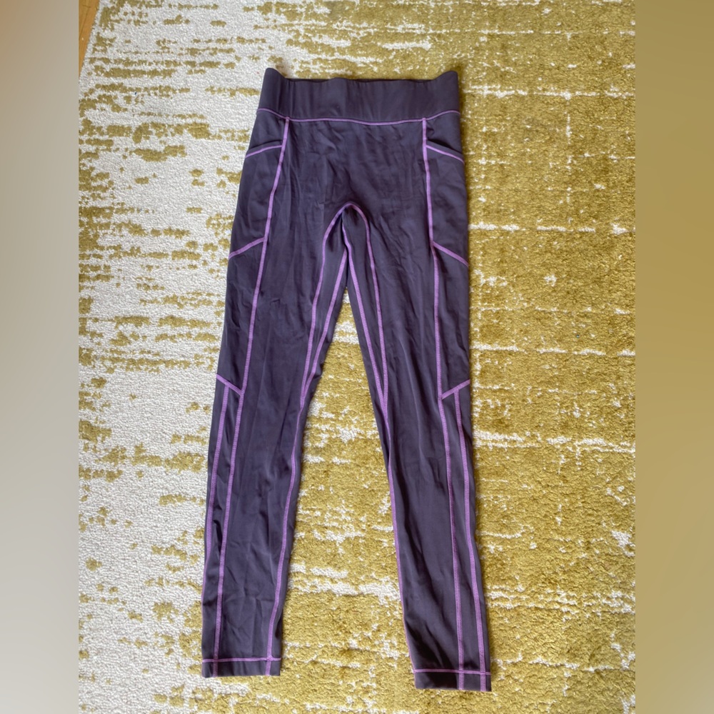 Bandier ALL ACCESS purple yoga pants. Size small
